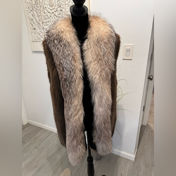 Alaskan Fur Jackets & Blazers - Luxurious Brown and Cream Fur Vest
